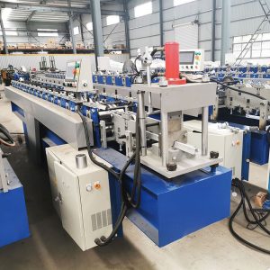 Truss roll forming machine